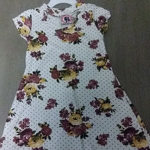 Beautiful White Floral Dress